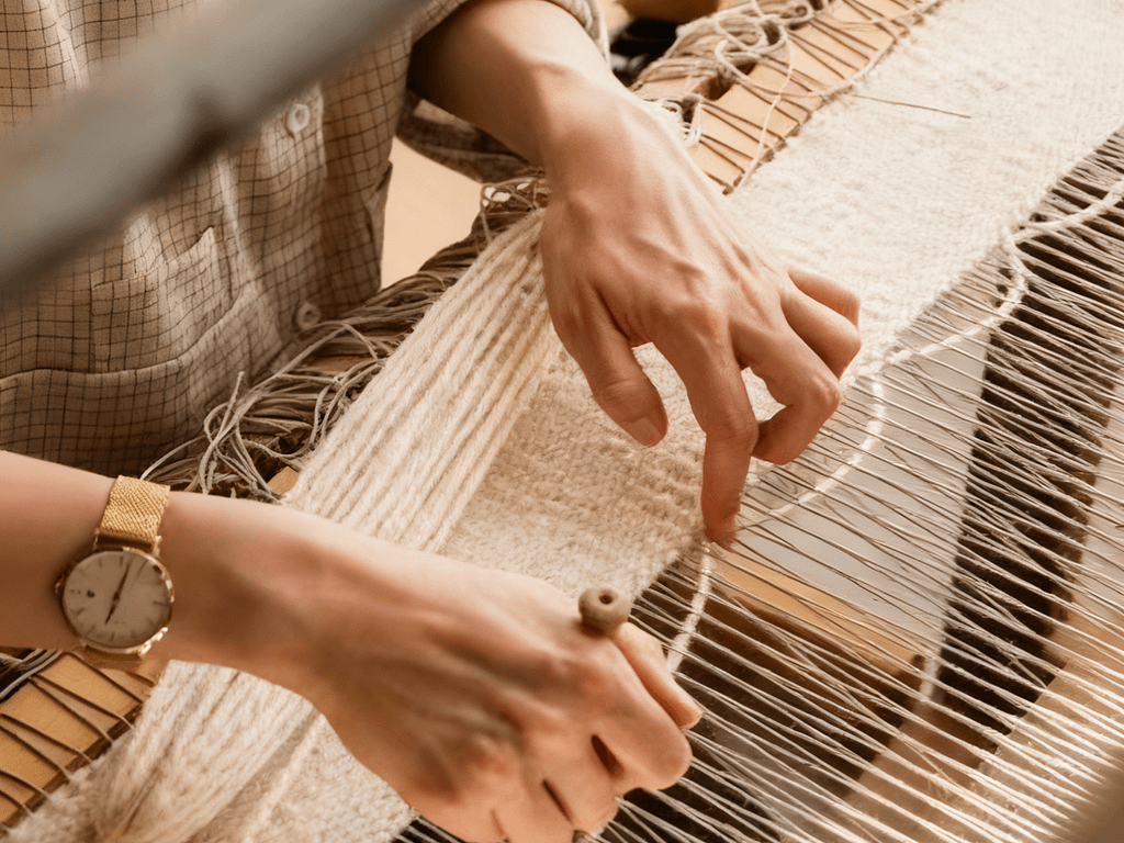 Hemp-Blended Fabric Weaving Scenario
