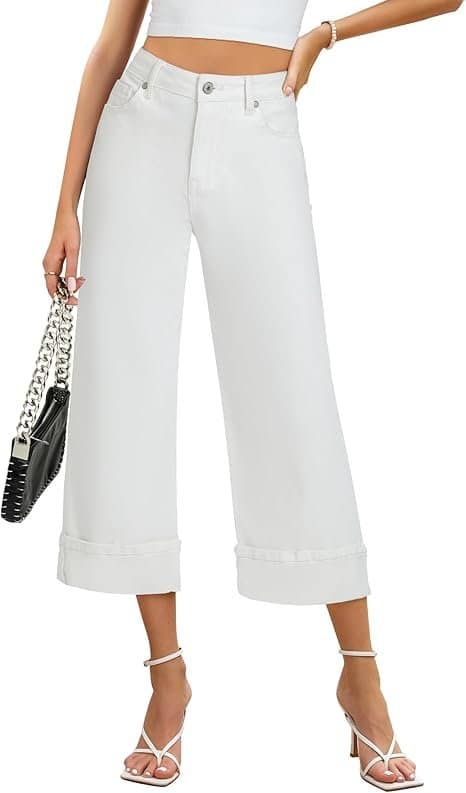 Here's a detail shot of the model wearing Cropped Pants